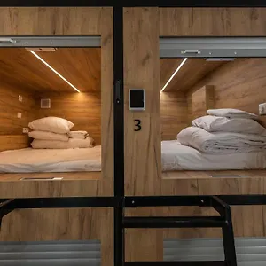 Hostal Expo Capsule, Praga