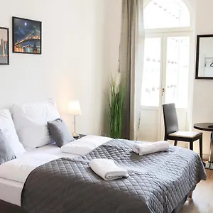 Apartahotel Rose And, Praga
