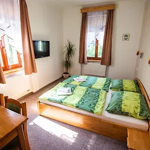 33 Penzion Karlovy Vary